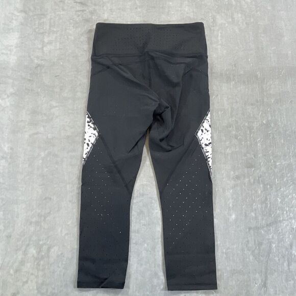 Athleta Women Small Leopard Cheetah Black White Legging‎ Capri Crop Pant - Picture 6 of 7
